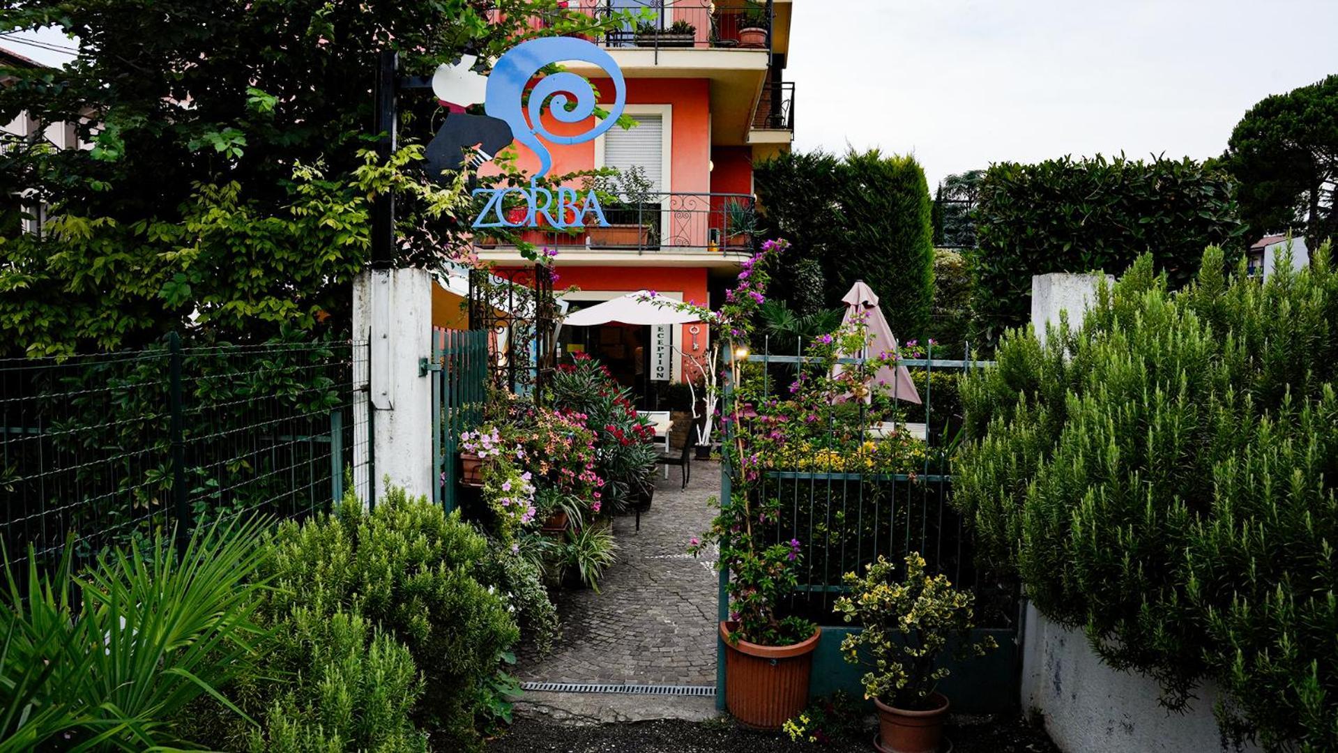 Florivana Boutique Hotel Ristorante San Pietro in Cariano Exterior photo